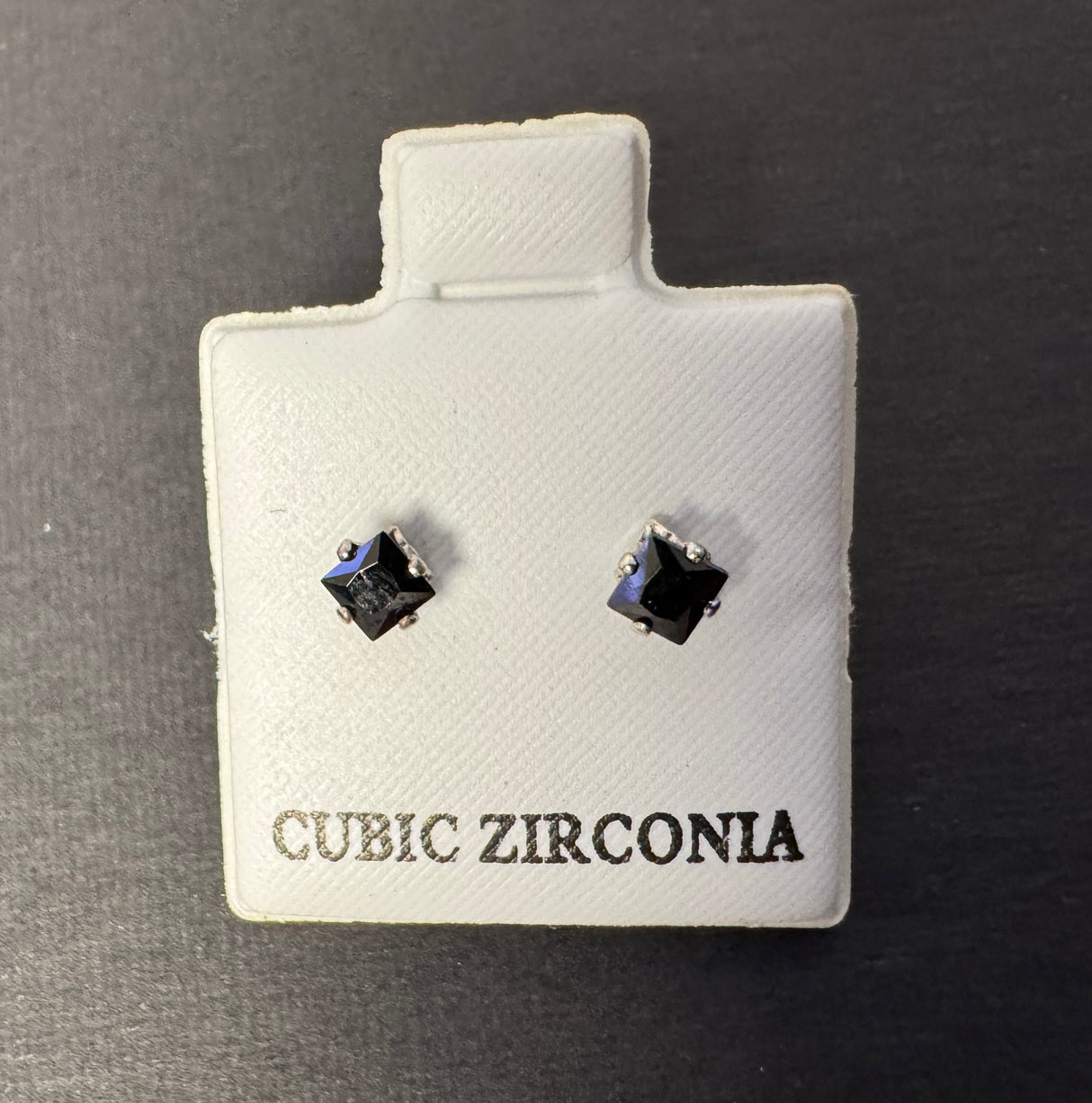 BOUCLE D'OREILLES - ZIRCON