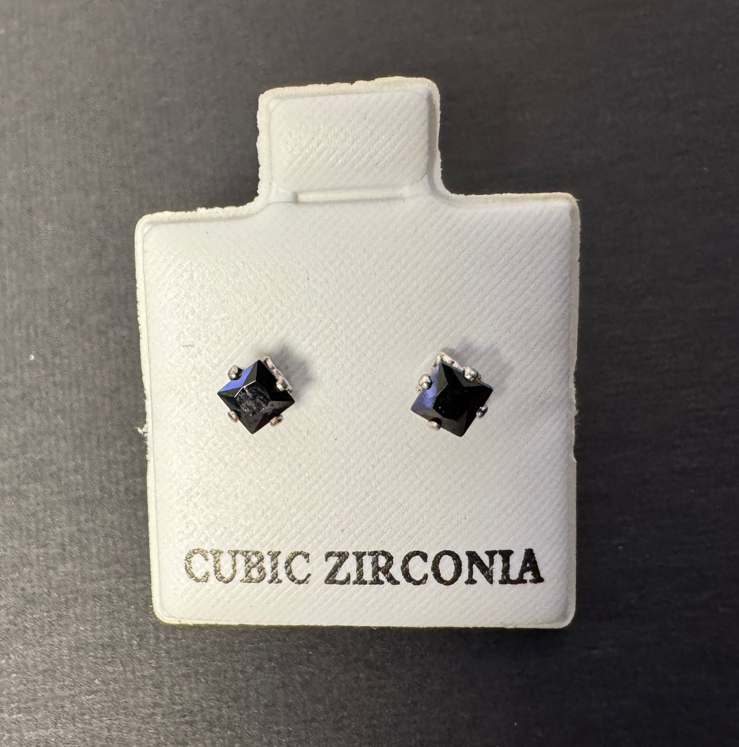 BOUCLE D'OREILLES - ZIRCON