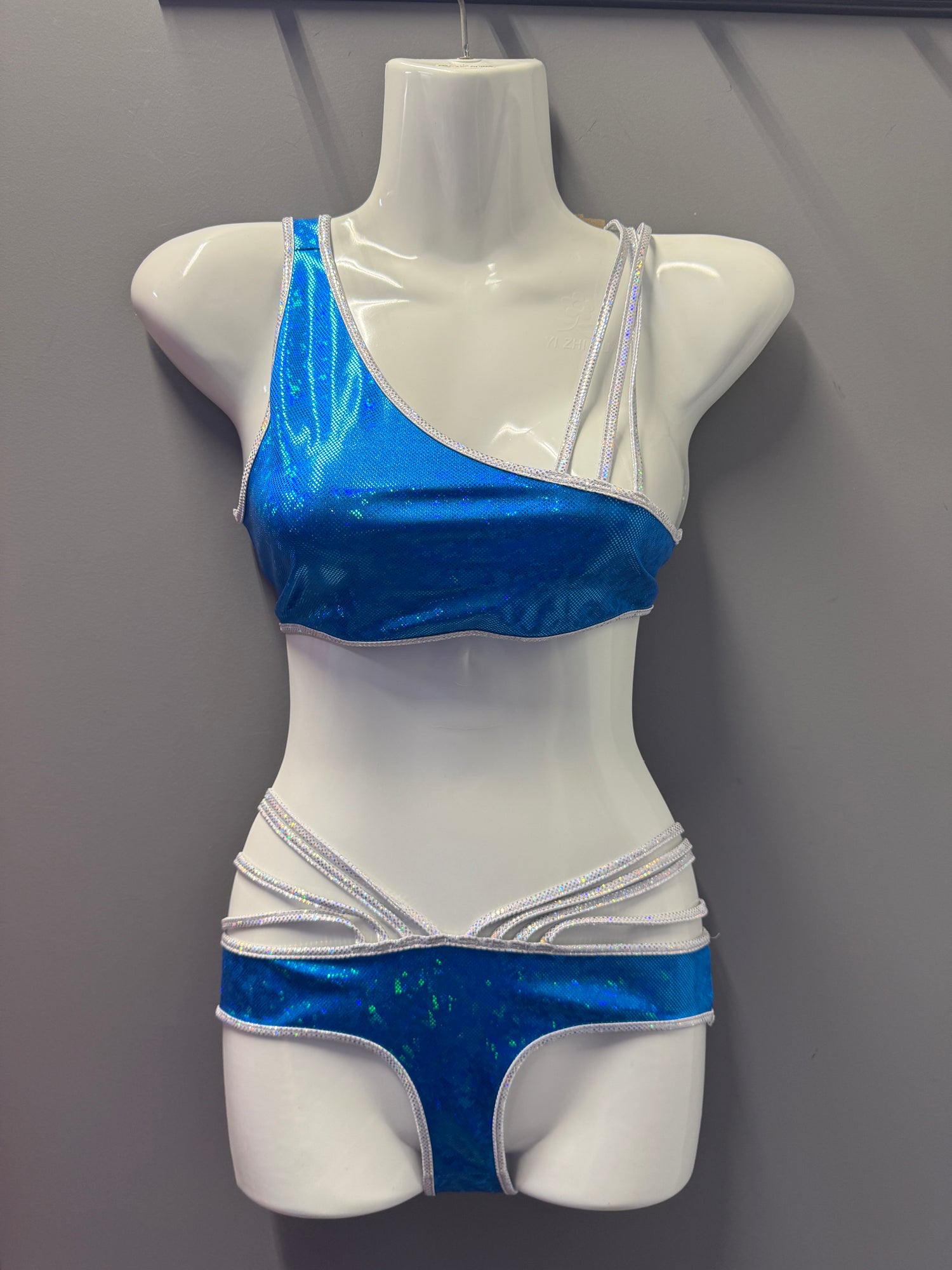 2 PC, HAUT, CULOTTE MULTI-SANGLES - BODYSHOTZ