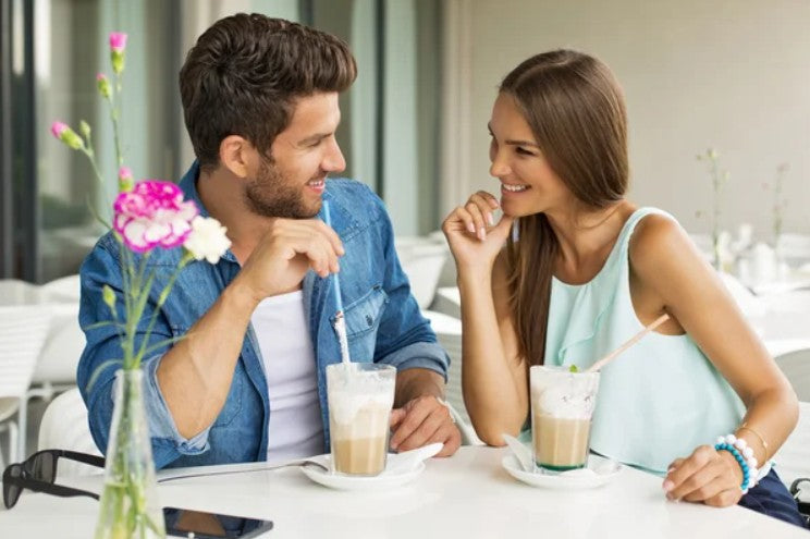Pêcher l’amour en 2026 : techniques validées par des gens en sarrau blanc