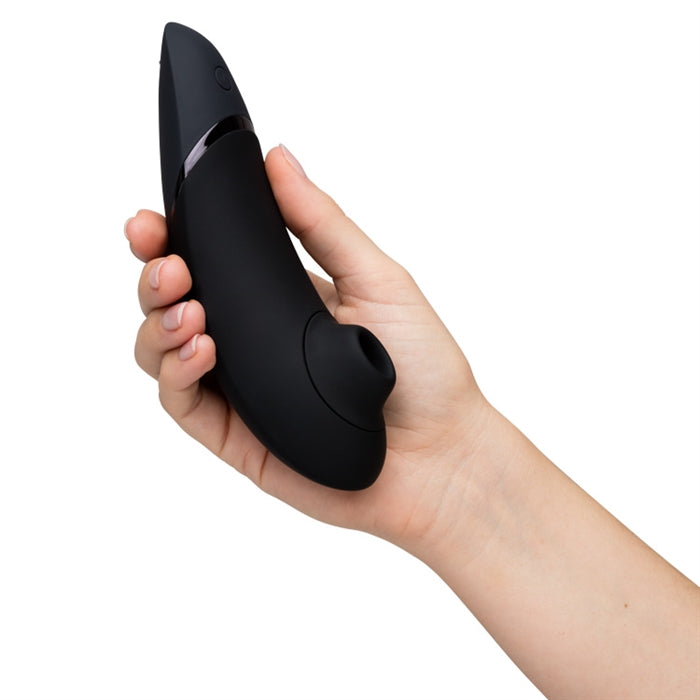 NEXT NOIR - WOMANIZER