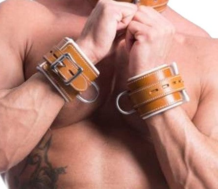 ASYLUM SERIES POIGNETS RESTRAINTS