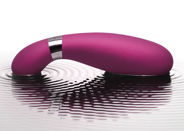 FORM 6 MASSAGER RECHARGEABLE WATER SLATE